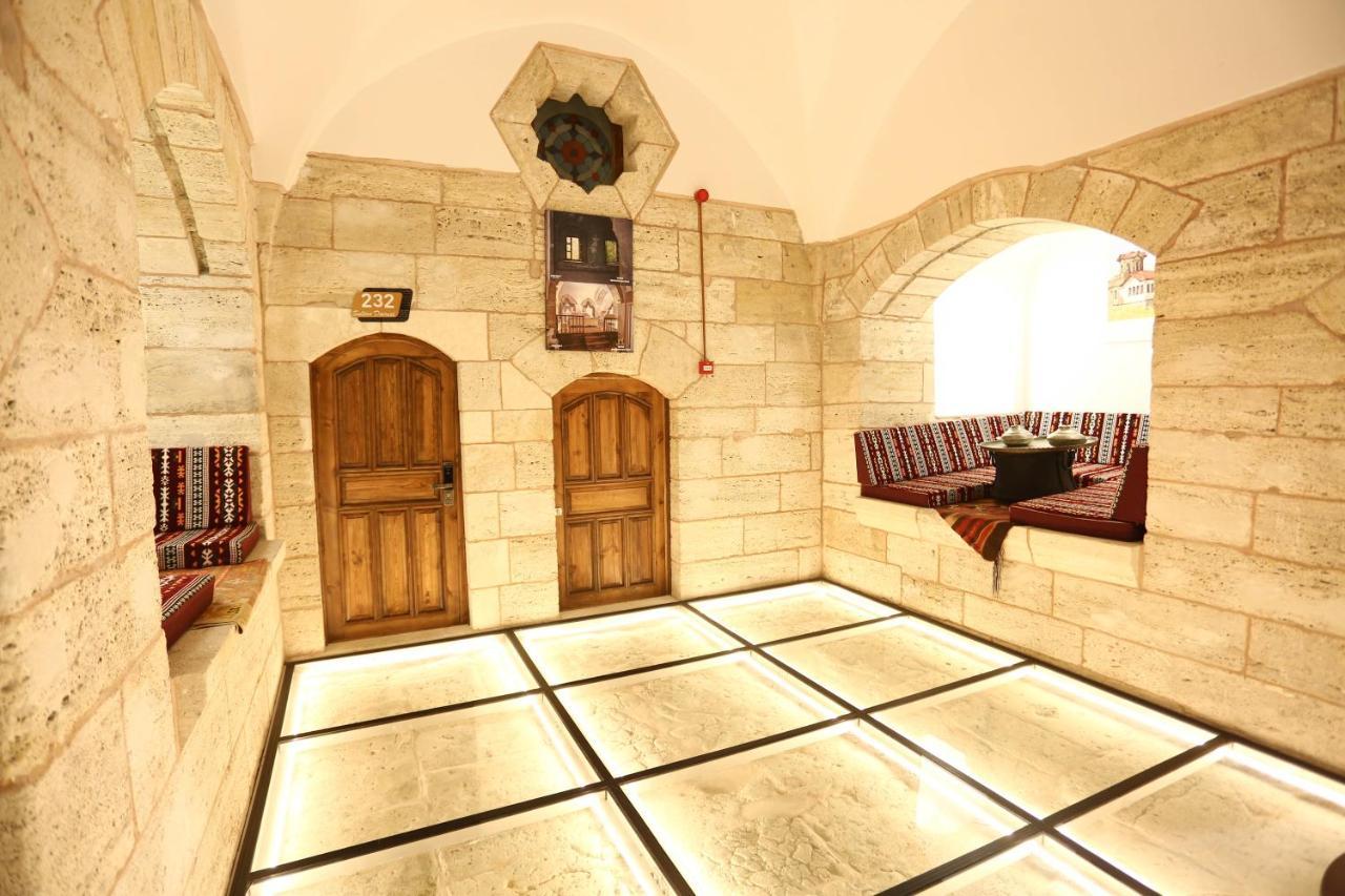 Behrampasa &cafe &restaurant סיבס